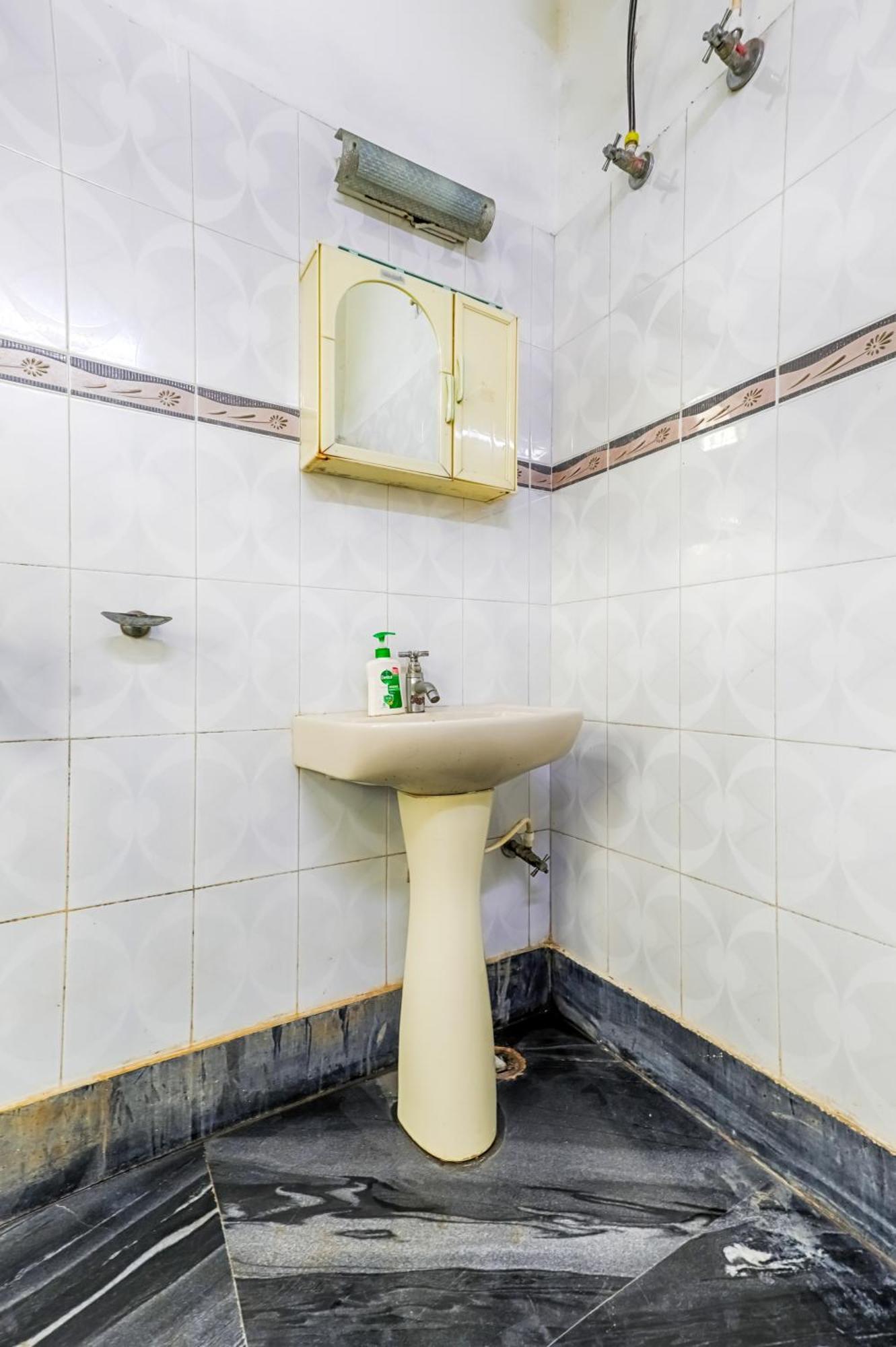 Green Vista Homestay Guwahati Eksteriør bilde